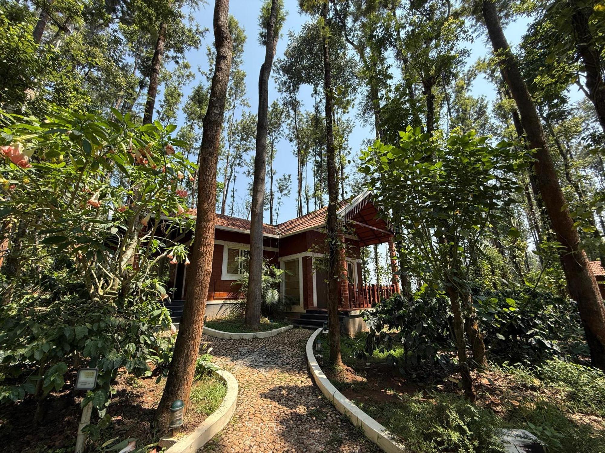 Coffee Grove Resort Chikmagalūr Exterior foto